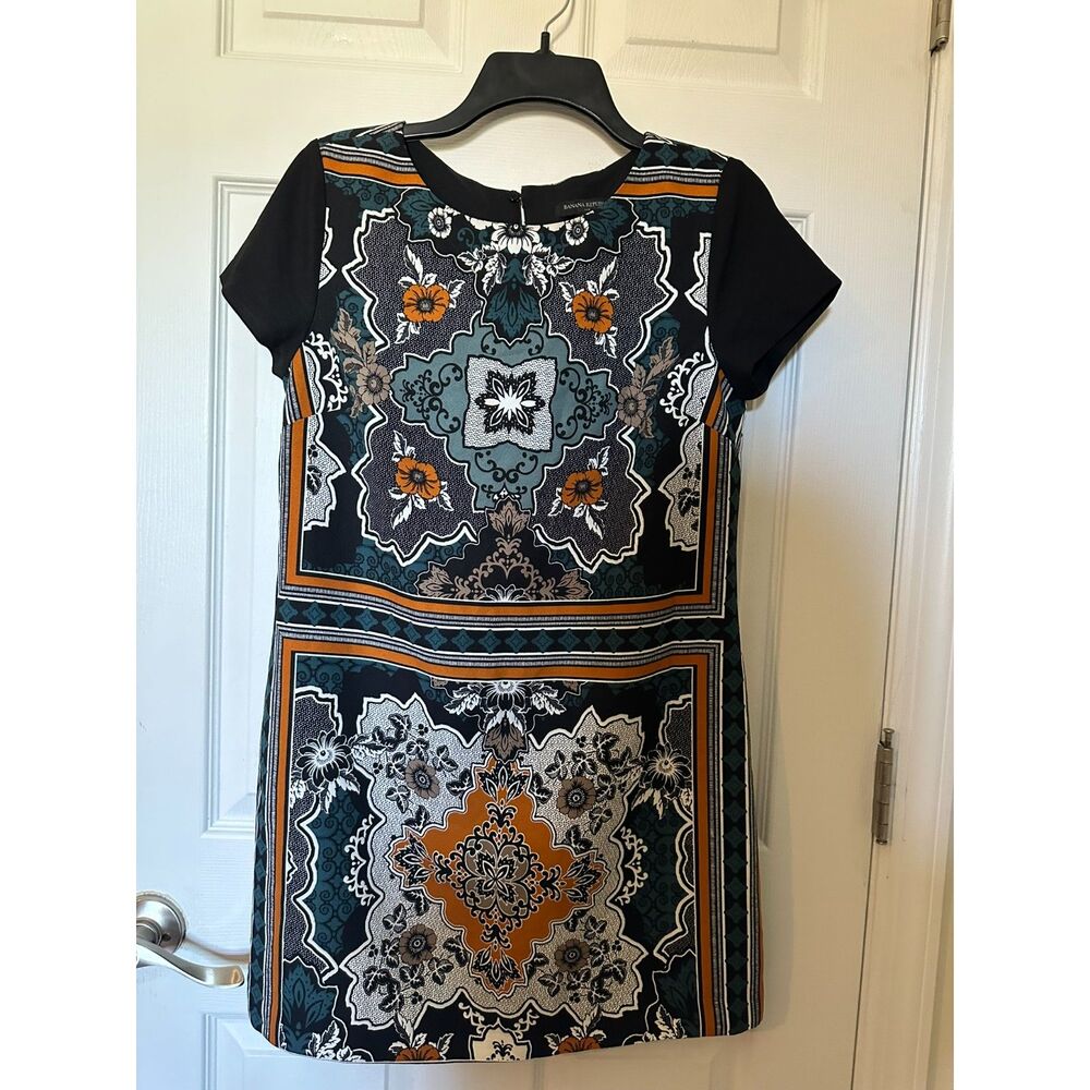 Women Banana Republic Short‑Sleeve Geometric Floral Dress Pattern Size 6P